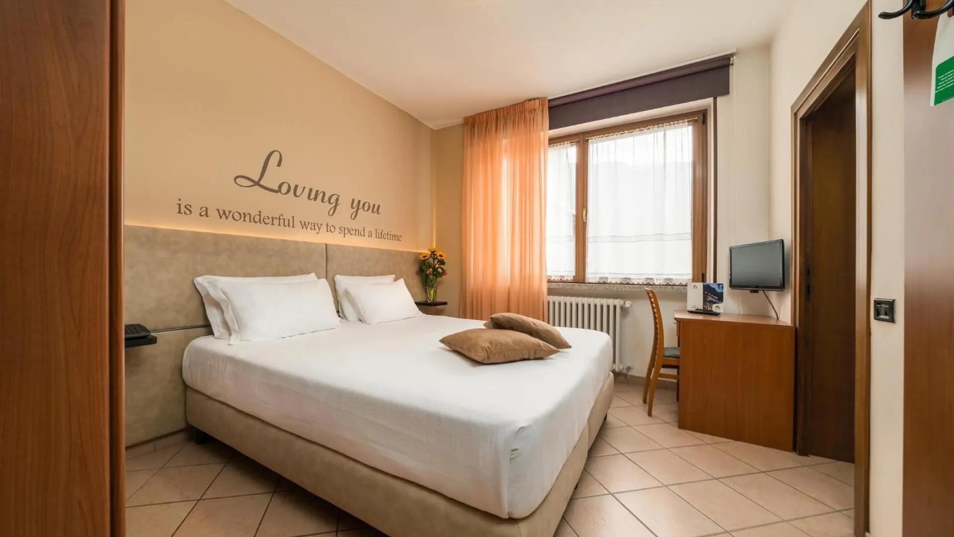 ***  Hotel Oasi Verde Bienno Italy